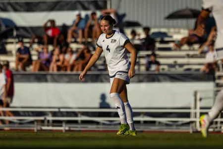 Georgia Southern midfielder Maya Zmistowski (4) during the NCAA women’s soccer match between Georgia Southern and Samford at Bo Pitts Field on August 14, 2025 in Statesboro, Georgia. (Photograph by AJ Henderson / Georgia Southern Athletics)