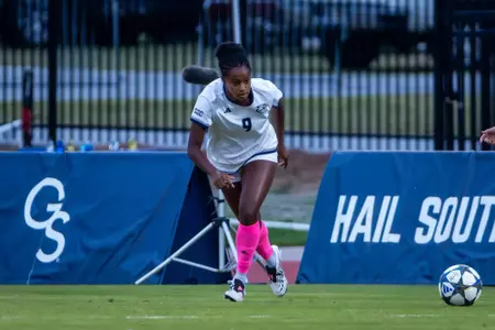 Georgia Southern forward Aaliyah Mohammed (9) during the NCAA women’s soccer match between Georgia Southern and App State at Bo Pitts Field on October 8, 2026 in Statesboro, Georgia. (Photograph by AJ Henderson / Georgia Southern Athletics)