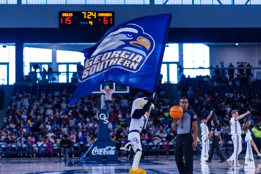 Gus WBB 2025-26