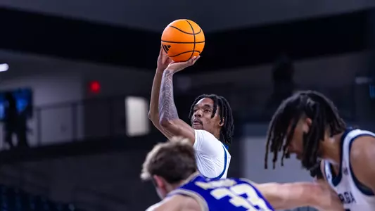 Alden Applewhite - JMU