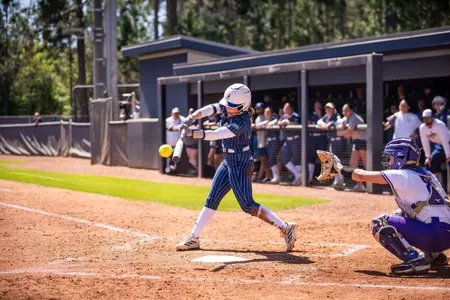 Kayla Christensen batting