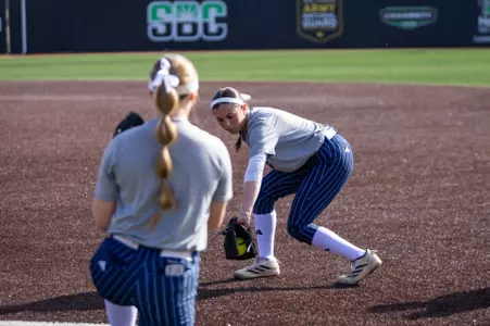Kayla Christensen warm-up