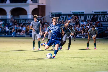 Harry Dale taking a penalty kick against Stetson