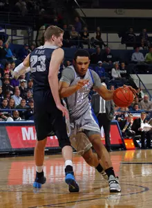 Junior DeLovell Earls