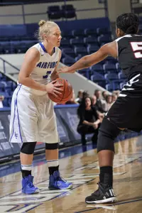 Senior guard Jimi Blagowsky.