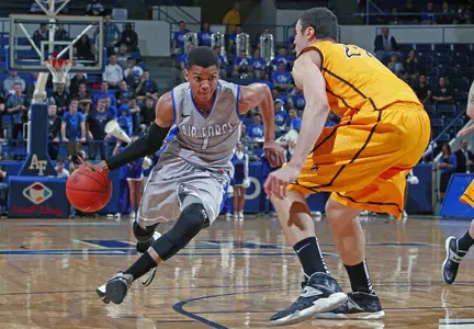 Tre' Coggins scored 20 points for the Falcons Tuesday night.