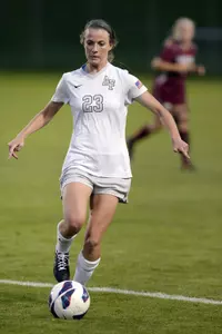 Sophomore midfielder Kaylee Shalongo.