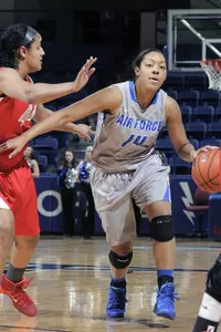 Senior forward Lindsey Lewis