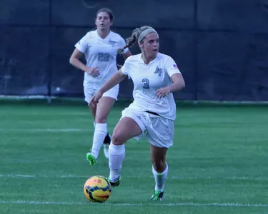 Junior midfielder Alison Skidmore.