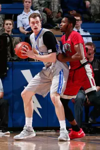 Zach Moer in the post. Credit: Isaiah J. Downing-USA TODAY Sports