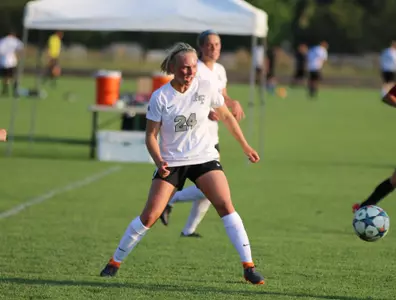 Eve Schoenrock FC Boulder