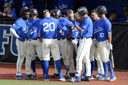 Baseball Team Huddle UVU