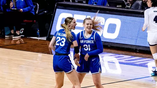 Riley Snyder/Lauren McDonald