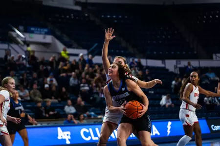 WBB Keelie O'Hollaren Action vs. Denver 2023-24