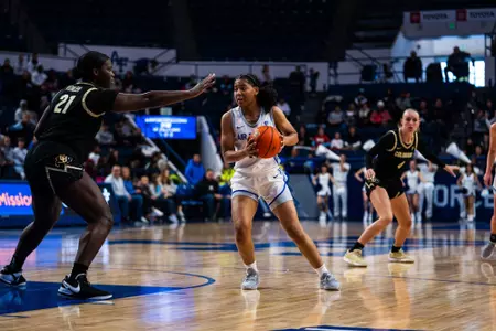 WBB Jayda McNabb Action vs. Colorado 2023-24