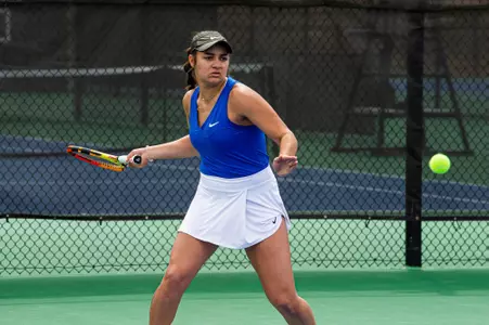 WTN Arianna Van Houweling Action 2022-23