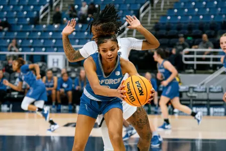 WBB Milahnie Perry Action at Nevada 2023-24