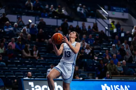 WBB Keelie O'Hollaren Action vs. Army 2023-24