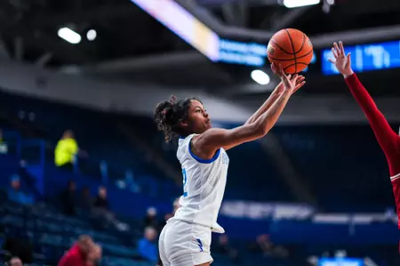 WBB Milahnie Perry Action vs. South Dakota 2024-25