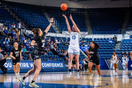 WBB Keelie O'Hollaren Action vs. Army 2023-24
