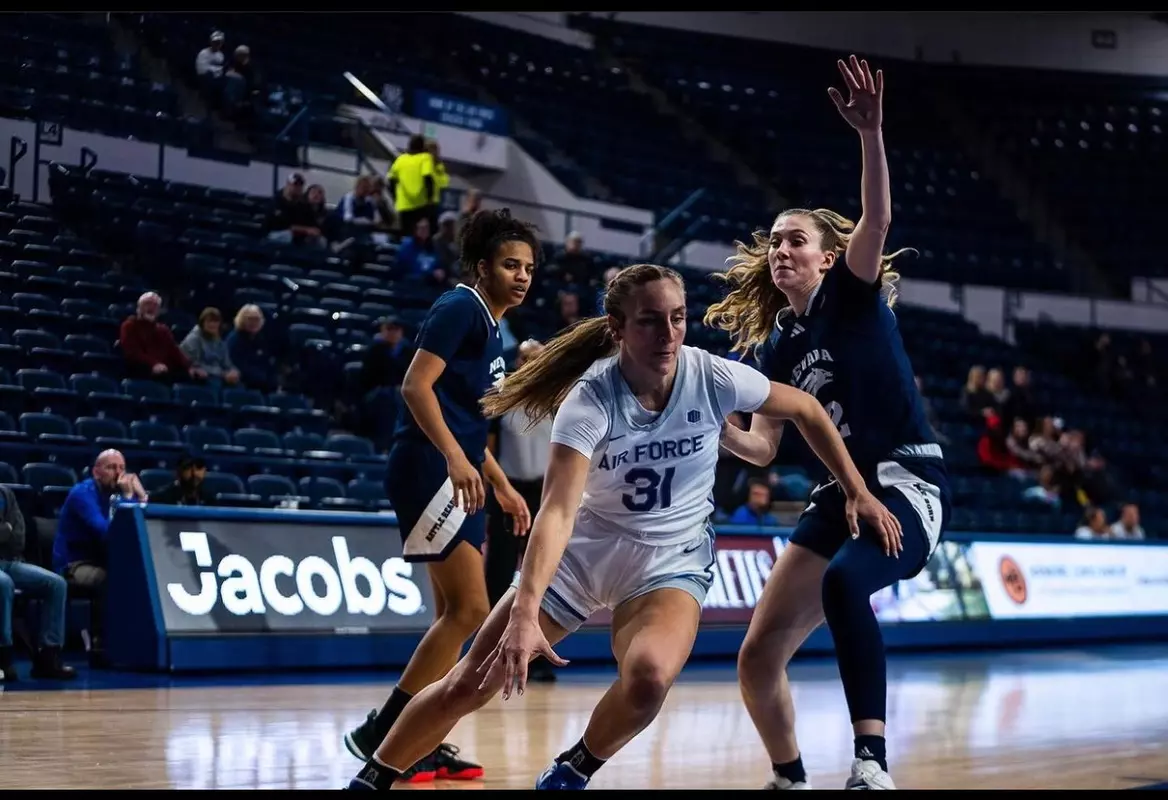 WBB Emily Adams Action vs. Nevada 2023-24