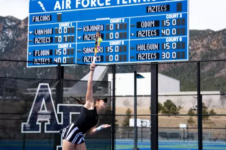 WTN Arianna Van Houweling Action vs. San Diego State 2023-24