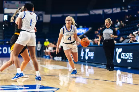 WBB Madison Smith Action vs. Wyoming 2024-25