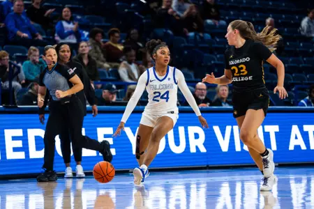 WBB Marissa Hargrave Action vs. Colorado College 2025-26