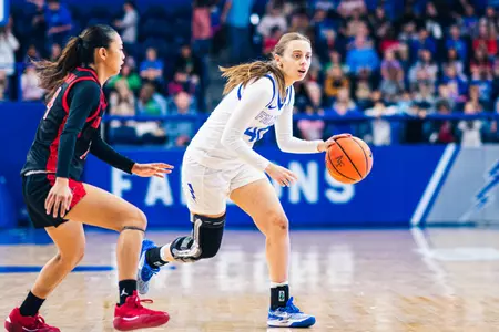 WBB Jo Huntimer Action vs. San Diego State 2024-25