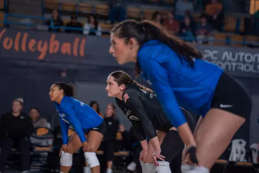 Ella Vogel readies for a play in the Falcons' match at UTEP.