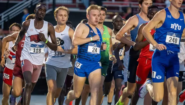 Zach Ayers competes in the opening round of the 5000-meter run at the 2026 NCAA Outdoor Championships.