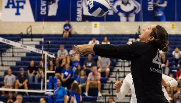 Ella Vogel at libero in the Falcons' exhibition against Colorado School of Mines.