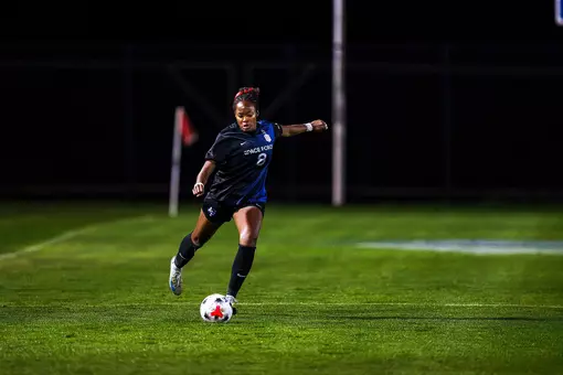 Jordan Dillingham moves the ball upfield against UC Davis