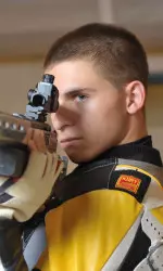 Richard Calvin tied for second place in air rifle behind a career-high 590.