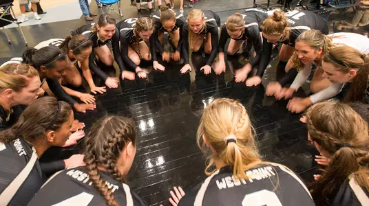 VB Team 2015 vs. Navy