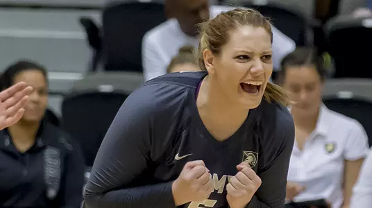 Volleyball Sweeps Lehigh in PL Semifinals Image