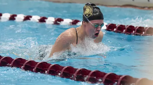 Womens swimming cropped