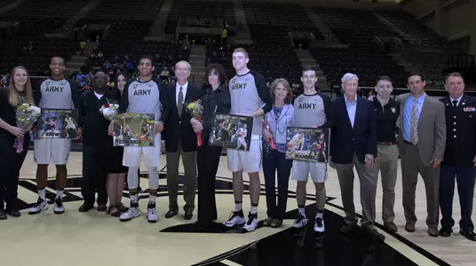 2017 MBB Senior Class_web