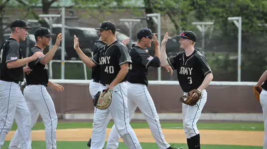 Baseball Team Celebrate_web