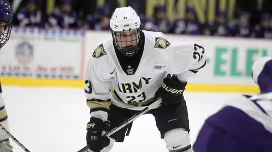 Mason Krueger takes a faceoff against Niagara 2018-19
