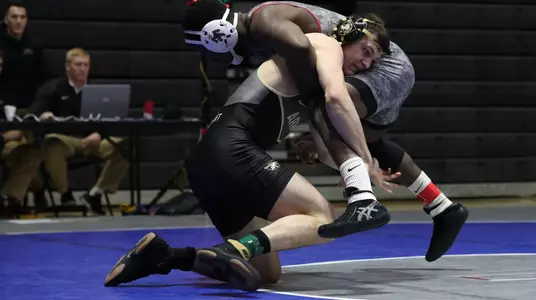 Noah Stewart wrestling at the Black Knight Invite