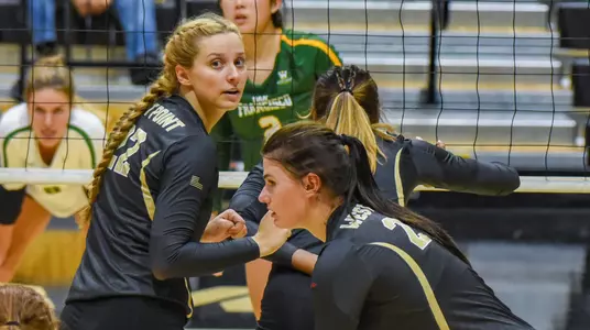 Morriss awaiting serve