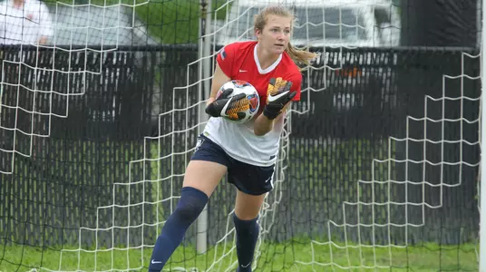 Sydney Cassalia making a save vs. Binghamton