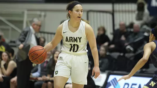 Sarah Bohn looks for a teammate during Army's 55-52 win over Navy on Jan. 19, 2019.