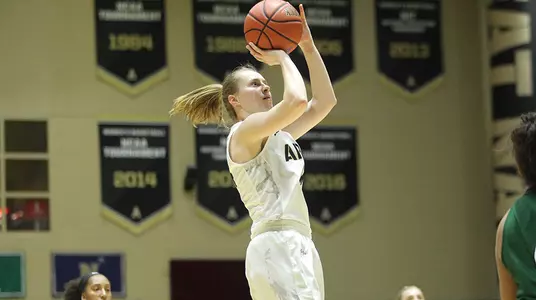 Libby Tacka takes a jump shot in Army's 69-57 win over Loyola on Jan. 9, 2019.