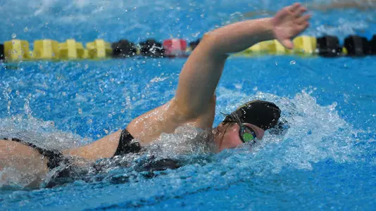 Brianna Romaine swims freestyle