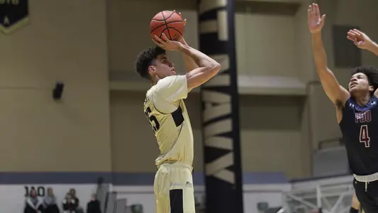 Alex King takes a 3-pointer vs. FDU