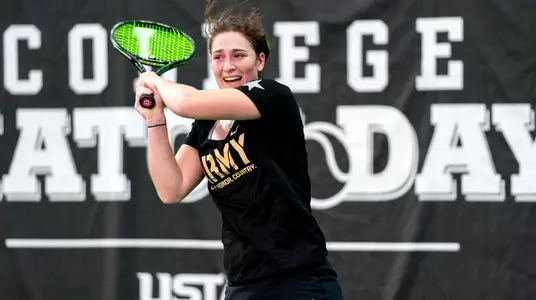 Kirby Einck earned her 70th career singles win against Marist