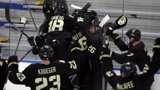 Black Knights Defeat Mercyhurst in the AHA First Round