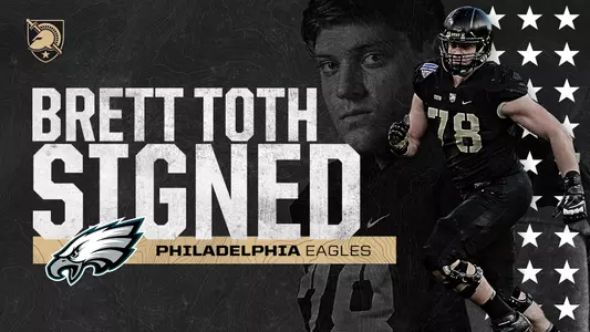 Brett Toth signed a contract with the Philadelphia Eagles on Aug. 16, 2019.